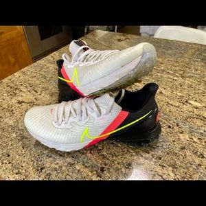 Nike Zoom Infinity Tour 8.5